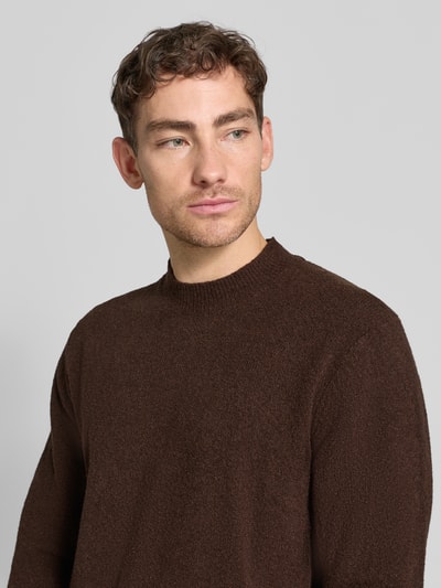 JACK & JONES Premium Sweter dzianinowy z kołnierzykiem polo model 'MAVERICK' Czekoladowy 3