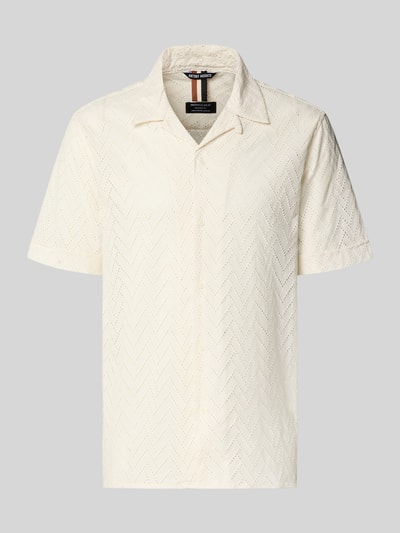 Produktfoto, Relaxed Fit Freizeithemd mit Lochmuster Modell 'Honolulu' von Antony Morato in Creme, reine Baumwolle, Kurzärmelig, Reverskragen, durchgehende Knopfleiste, dezente Zickzack-Struktur.