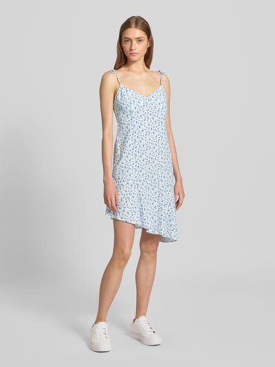 Review Minikleid mit Herz-Ausschnitt Weiss 1