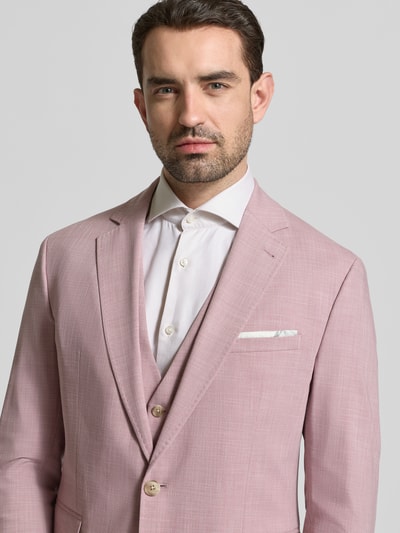 Männermodel trägt Regular Fit Sakko mit Reverskragen Modell 'Data' van CINQUE in lichtroze, materiaal-mix met viscose, knoopsluiting, borstzak, klepzakken, textuur met fijne structuur, Nahaufnahme Oberkörper.