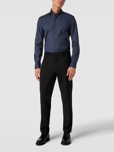 BOSS Slim Fit Business-Hemd mit Stretch-Anteil Modell 'Hank Hai' Marine 1