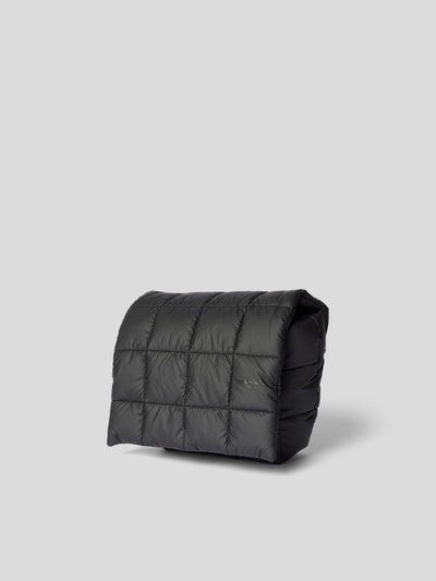 Vee Collective Crossbody Bag in Stepp-Optik Schwarz 2