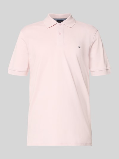 Produktfoto, Regular Fit Poloshirt mit Stitching von Christian Berg Men aus bawełna, jasnoróżowy kolor, listwa guzikowa, długość tyłu 70 cm w rozmiarze M