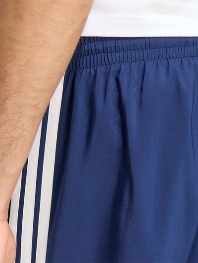 adidas Sportswear Regular Fit Sweatshorts mit Logo-Print Dunkelblau 6