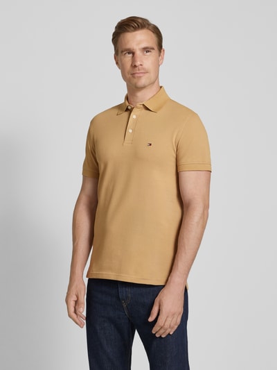 Tommy Hilfiger Slim Fit Poloshirt mit Label-Stitching Khaki 4