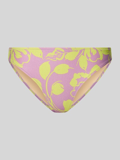 Produktfoto, Bikinihose im Allover-Look Modell 'CHALIA' von Marie Jo, gelbes florales Muster auf lila Stoff, strukturierte Oberfläche, körpernahe Passform, Material-Mix mit Stretch-Anteil.