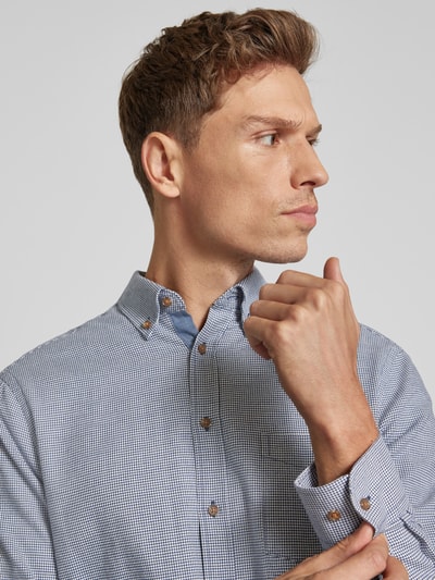 Christian Berg Men Koszula casualowa o kroju regular fit z kołnierzykiem typu button down Granatowy 3