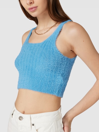 Noisy May Crop Top in Strick-Optik Bleu 3