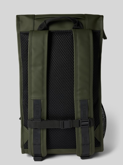 RAINS Rucksack in unifarbenem Design Oliv 4