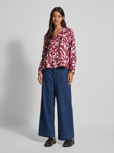 s.Oliver RED LABEL Regular fit viscose blouse met all-over print en kreukstructuur Kersenrood - 1