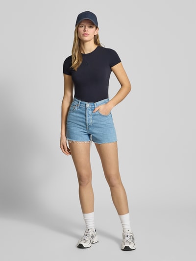 REVIEW Slim Fit T-Shirt mit Logo-Stitching Dunkelblau 1