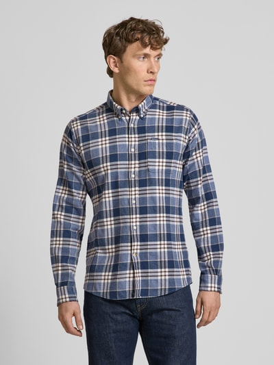 Barbour Tailored Fit Freizeithemd mit Button-Down-Kragen Modell 'Fallbay' Marine 4