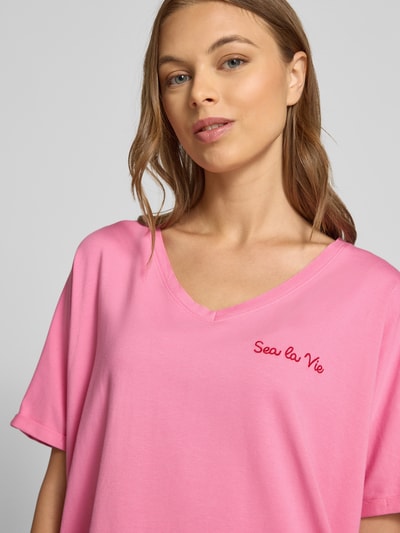 Oui Boxy fit T-shirt met V-hals Roze - 3
