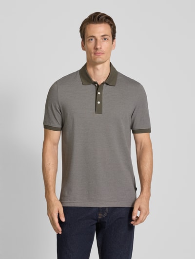 MAERZ Muenchen Slim Fit Poloshirt mit Strukturmuster Oliv 4