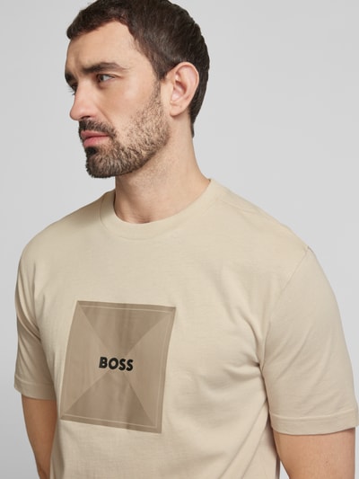 BOSS Green T-shirt z nadrukiem z logo Beżowy 3