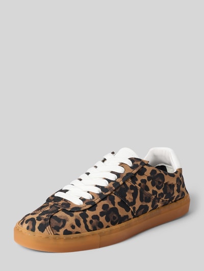 Produktfoto, Sneaker aus Leder mit Schnürung Modell 'CPH98' von Copenhagen mit Abgerundete-Spitze und Echtleder im Leo-Design, Absatzhöhe 2 cm, Schafthöhe 7 cm, Schaftweite 8 cm, Brauntöne mit schwarzem Muster und glatter Textur.