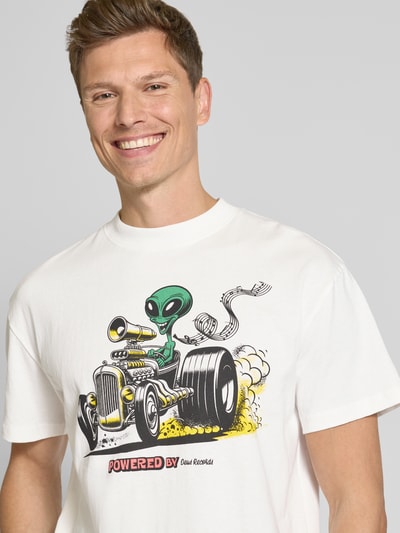 DEUS EX MACHINA T-shirt z prążkowanym, okrągłym dekoltem model ‘Celestial’ Złamany biały 3