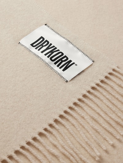 Drykorn Schal aus Wolle mit Label-Patch Modell 'GAZE' Sand 2