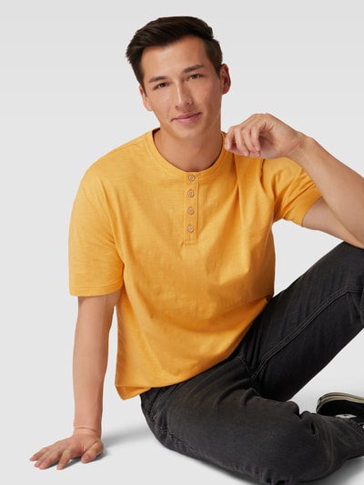 MCNEAL T-shirt z listwą guzikową Ciemnożółty 3