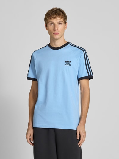 adidas Originals T-shirt met labelstitching Rookblauw - 4