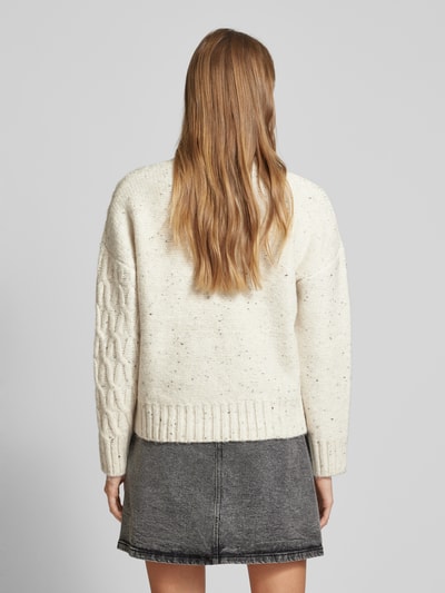 Vila Strickpullover mit gerippten Abschlüssen Modell 'LUVIE' Offwhite 5