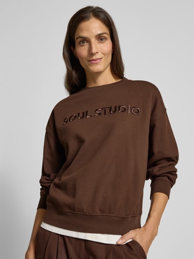 Smith and Soul Sweatshirt mit Statement-Stitching Modell 'SOUL STUDIO' Schoko 3