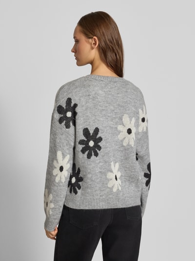 ONLY Regular Fit Pullover mit Allover-Muster Modell 'FREESIA' Hellgrau Melange 5