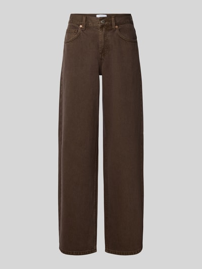 Produktfoto, braune Wide Leg Jeans im 5-Pocket-Design von Topshop aus reiner Baumwolle, sichtbarer Knopf- und Reißverschluss.