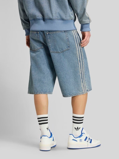 adidas Originals Regular Fit Jeansshorts aus reiner Baumwolle  Jeansblau 4