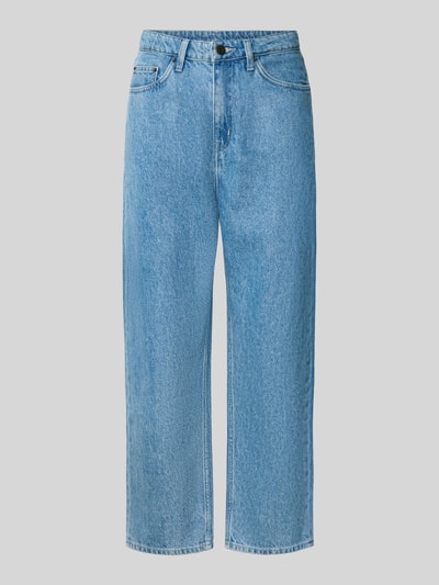 Produktfoto, Straight Fit Jeans aus reiner Baumwolle Modell 'Joybird' von American Vintage in Hellblau, 5-Pocket, strukturierte Oberfläche, Damen Jeans. Kontext: Reine Baumwolle, Straight Fit, verkürzte Passform, 5-Pocket-Design, Knopf- und Reißverschluss, Bundweite 38 cm, Innenbeinlänge 65 cm.