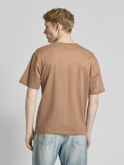 REVIEW T-Shirt mit Rundhalsausschnitt Mud 5