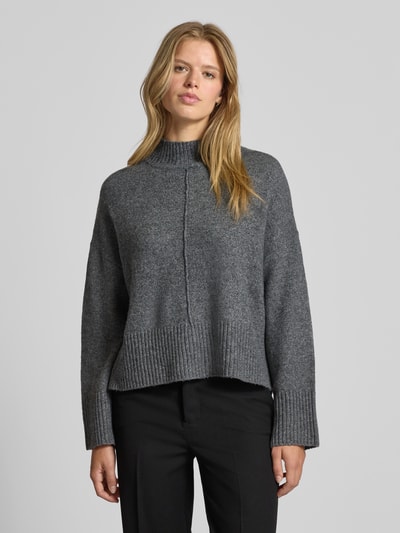 Only Sweter z dzianiny o kroju relaxed fit z dodatkiem wełny model ‘WHITNEY’ Średnioszary melanż 4