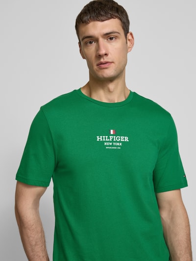 Tommy Hilfiger T-Shirt mit Label-Print Hellgruen 3