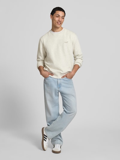 Superdry Sweatshirt mit Rundhalsausschnitt und Label-Stitching Hellgrau Melange 1