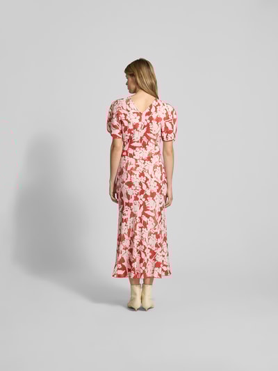 Victoria Beckham Midikleid mit Rundhalsausschnitt Rot 5