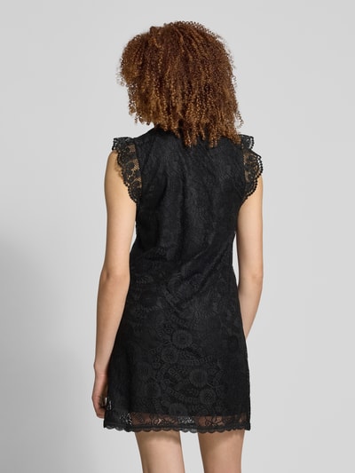 Pieces Sukienka z koronki o kroju regular fit z falistym brzegiem model ‘OLLINE’ Czarny 5