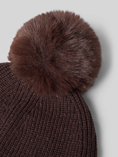 s.Oliver BLACK LABEL Muts met grote pompon Donkerbruin - 2