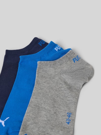 Produktfoto, Sneakersocken met logo in set van 3 van PUMA, heren, katoenmix met stretch, nauwsluitende pasvorm, blauw en grijs.