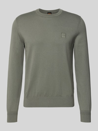Produktfoto, Regular Fit Strickpullover aus Baumwoll-Kaschmir-Mix Modell 'KANOVANO_S' von BOSS Orange, unifarben, Rundhals, gerippte Abschlüsse, dezentes Label Stitching, glatte Stricktextur.