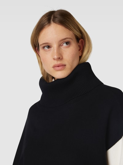 s.Oliver BLACK LABEL Poncho met contrastgarnering Zwart - 3