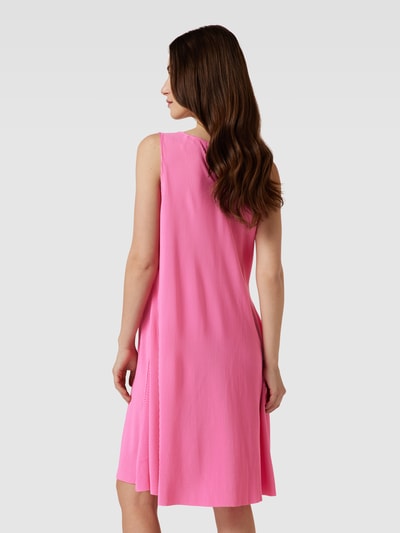 s.Oliver RED LABEL Knielanges Kleid mit Plisseefalten Pink 5