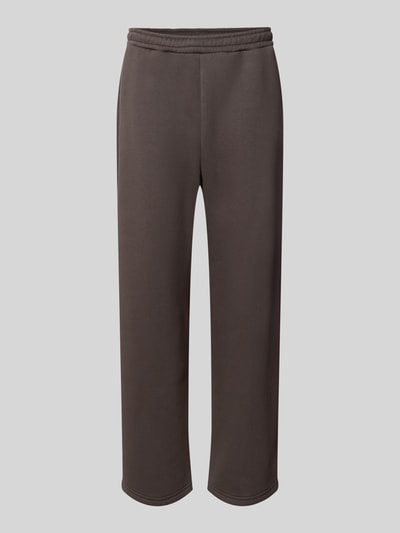 Produktfoto, Straight Fit Sweatpants aus Baumwoll-Mix mit Label-Detail von REVIEW in Dunkelbraun, elastischer Bund, Eingrifftaschen, strukturierte Textur, Herren Sweatpants, 80 cm Innenbeinlänge bei Größe M