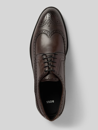 Produktfoto, brązowe buty sznurowane z naturalnej skóry, zdobienia perforowane, model 'Tayil_Derb' od BOSS, buty sznurowane męskie