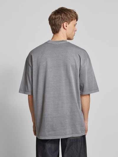 Pegador Oversized T-Shirt mit Label-Print Modell 'BAYLOR' Anthrazit 5