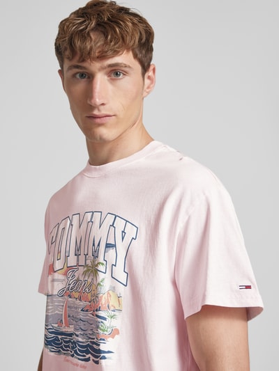Tommy Jeans Relaxed Fit T-Shirt mit Motiv-Print Pink 3
