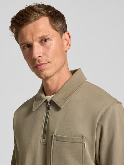 Wood Wood Koszulka polo o kroju regular fit z kieszenią na piersi model ‘Andrew’ Jasnobrązowy 3