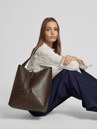 Marc O'Polo Hobo Bag aus einer Lederalternative  Taupe 1