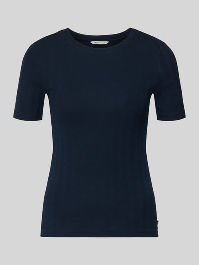 Produktfoto, Slim Fit T-Shirt aus Baumwoll-Mix von Tom Tailor Denim, dunkelblau, feines Strukturmuster, kurzarm, unifarben, Label Patch