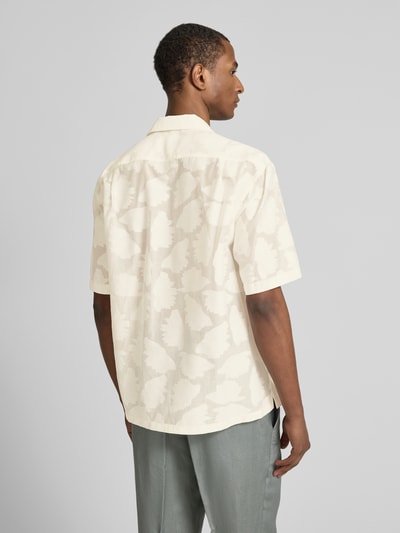 BOSS Relaxed Fit Freizeithemd mit Resortkragen Modell 'LARS' Weiss 5