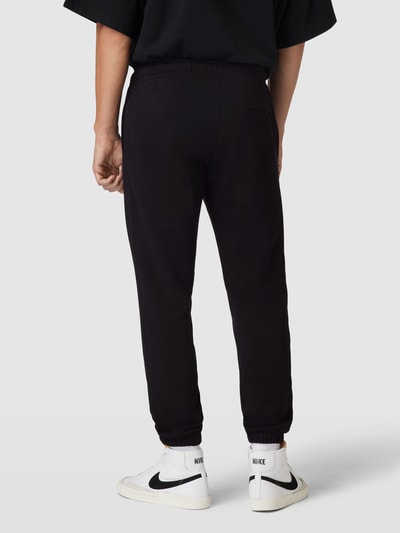 Nike Sweatpants mit Label-Stitching Black 5